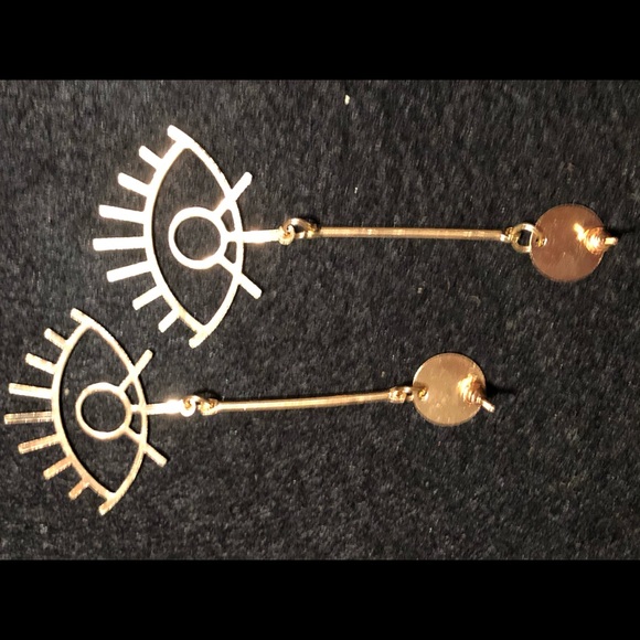 💘NWOT Blinking eye Dolls Kill drop earrings - Picture 5 of 8